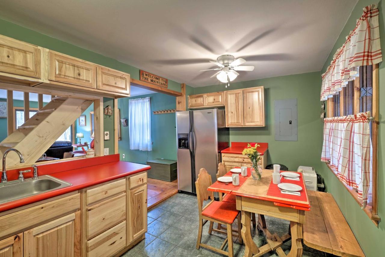 Cottage Less Than 8 Mi To Gore Mountain In Bakers Mill! Bakers Mills Exterior foto